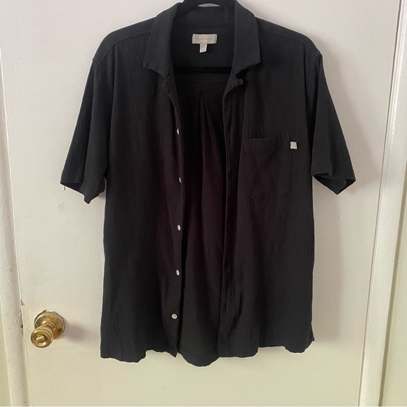 Button down shirt - Picture 2 of 4